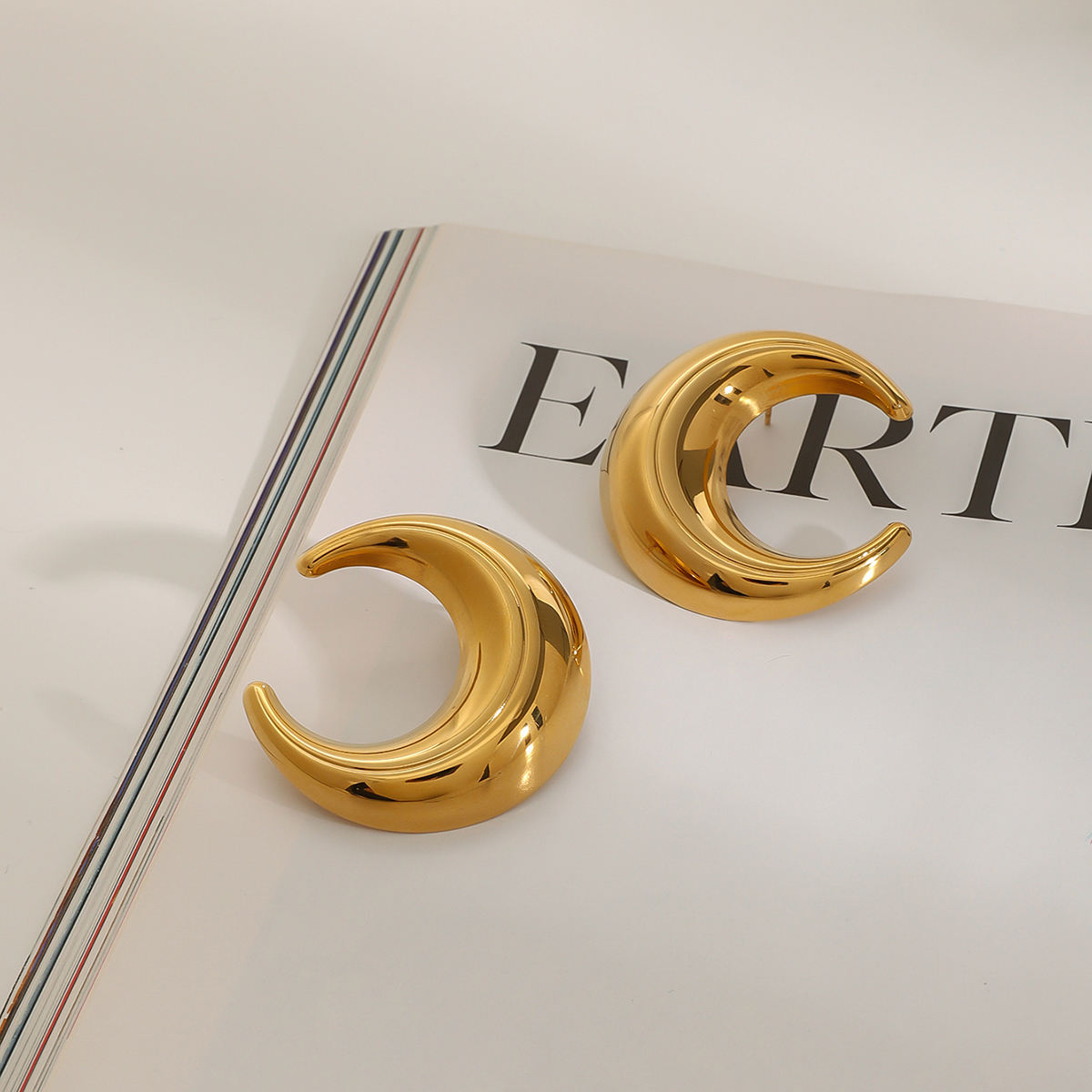 Kadosh Moon Crest Earrings