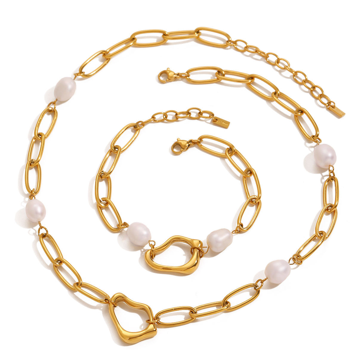 Sara Covenant Pearl Chain Necklace Set
