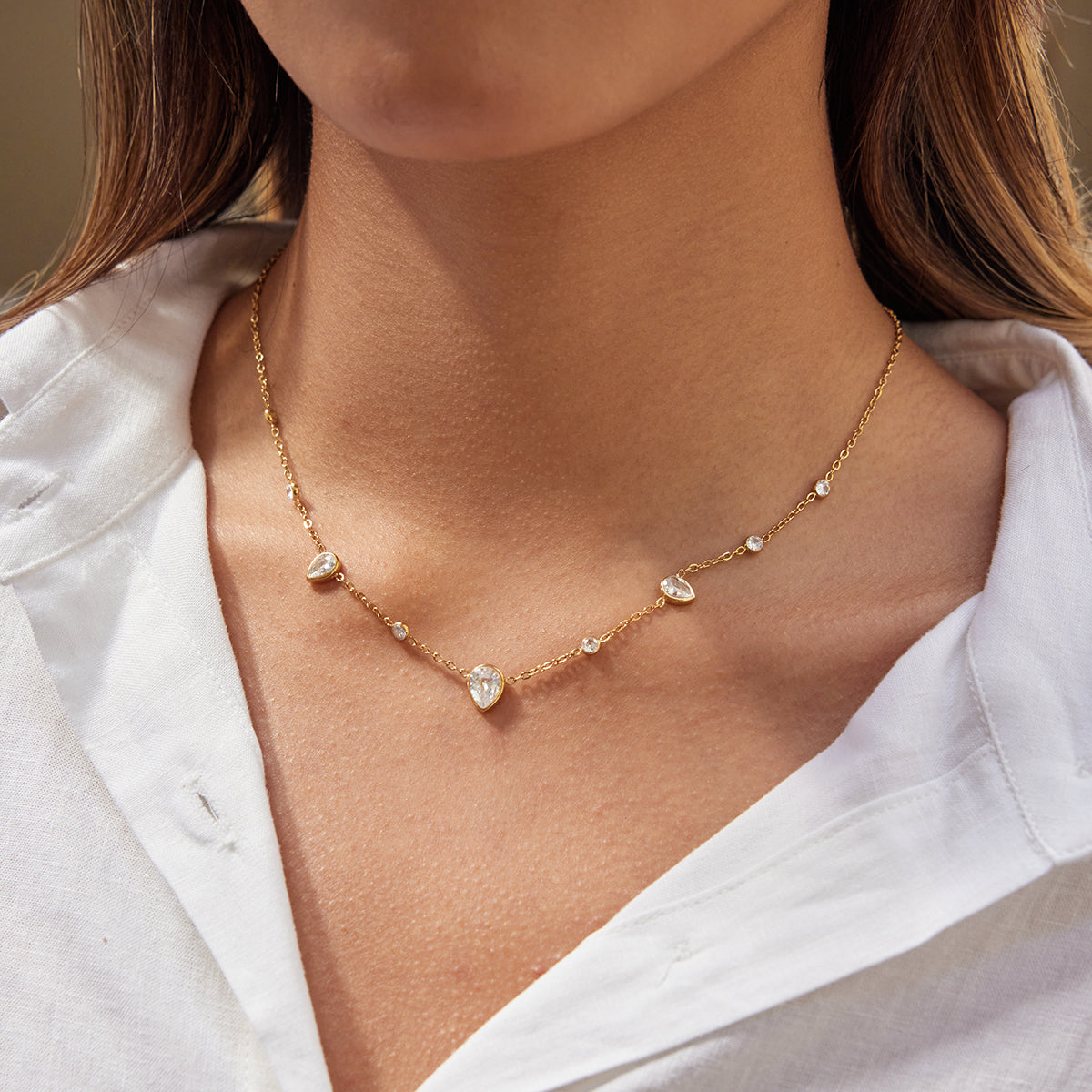 Noa Teardrop Necklace