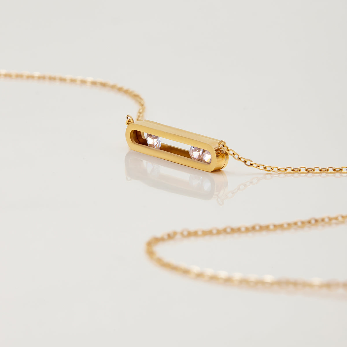 Yakira Or Bar Necklace